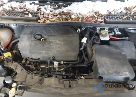 2017 Ford Escape Titanium z USA, uszkodzony, nr VIN 1FMCU0JD4HUB58974